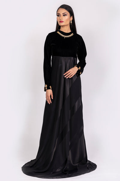 LONG BLACK MAXI DRESS