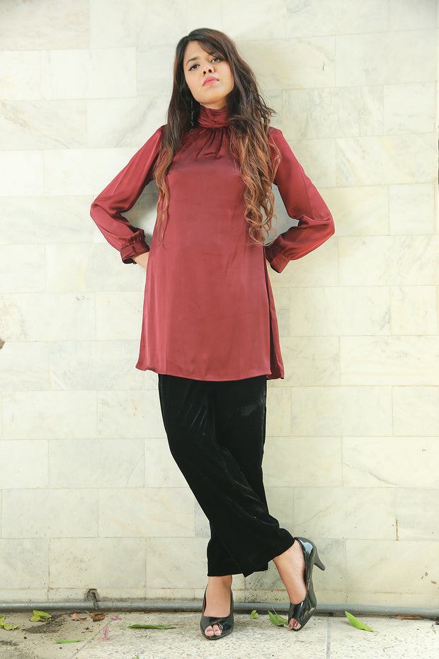 MAROON SILK TUNIC WITH ELEGANT FOLDS ON THE NECKLINE