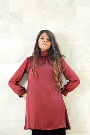 MAROON SILK TUNIC WITH ELEGANT FOLDS ON THE NECKLINE